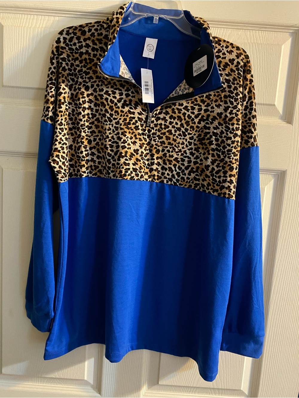 Ladies Large NWT Long Sleeve Blouse